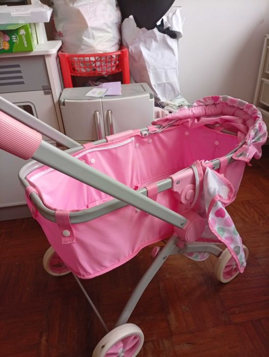 Carrinho de bebe de brincar