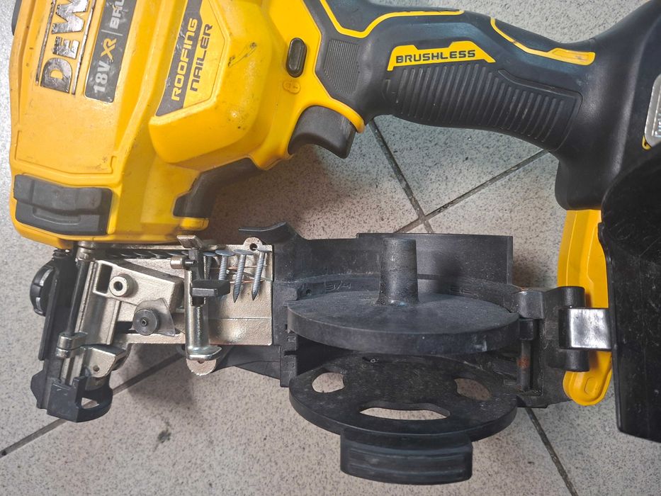 Dewalt Gwoździarka DCN45RN 19-45Mm