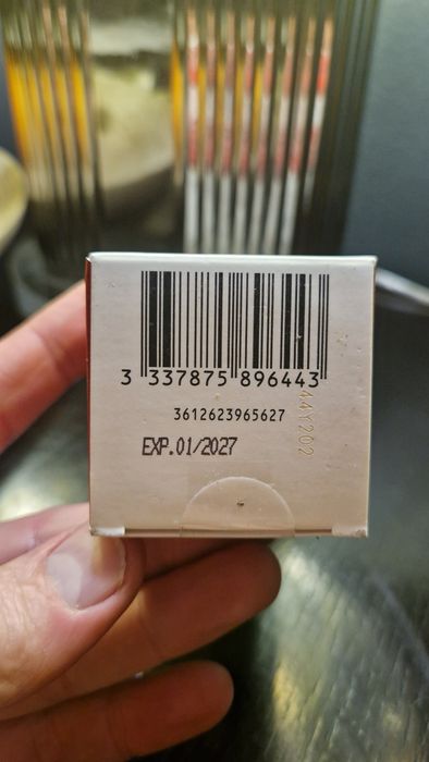 Nowe serum Vichy Dercos Regen Booster Przeci wydaniu włosów 90 ml