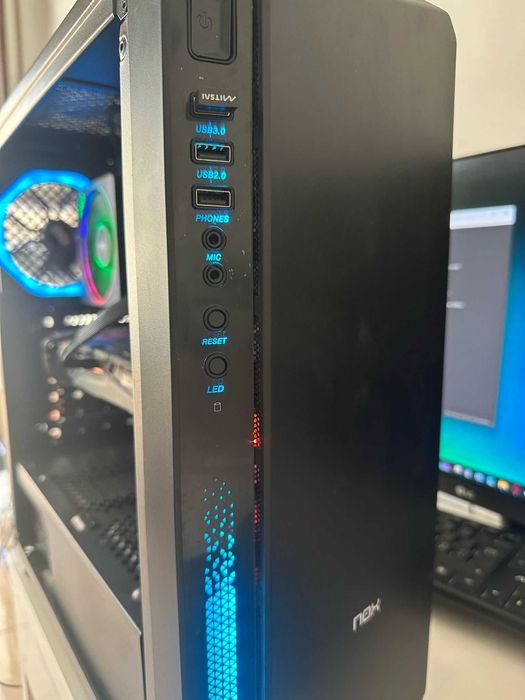 Gaming Desktop Computer + LG Widescreen Monitor + Razer Mouse64740227034243122