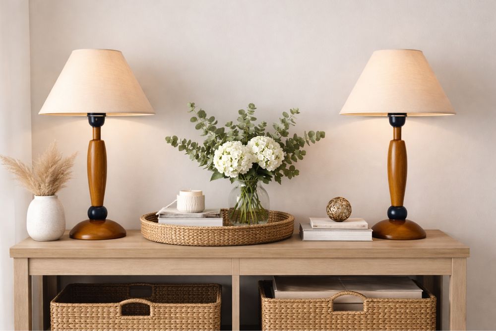 Conjunto de 2 Candeeiros de Mesa em Madeira com Abajur