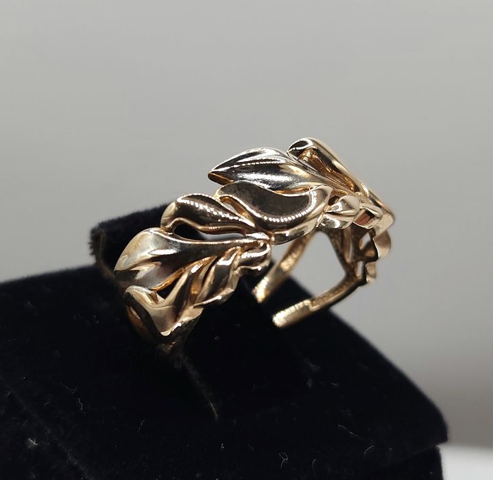 Золота каблучка 17