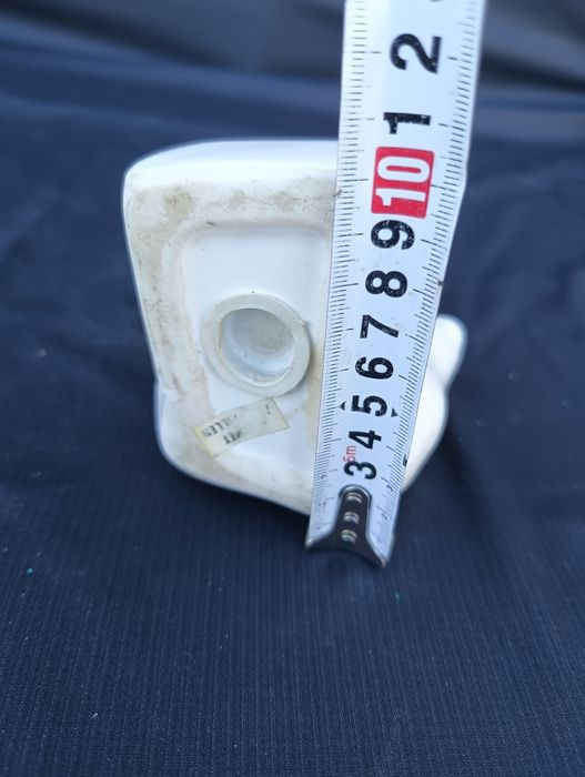 Ceramiczna figurka dłoń