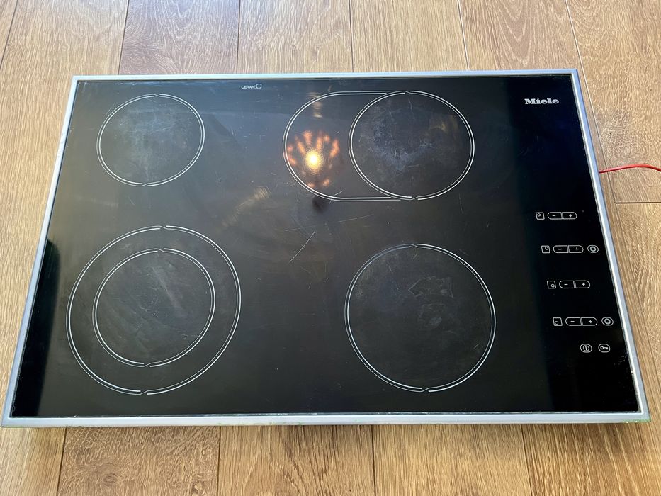Płyta ceramiczna Miele KM 468
