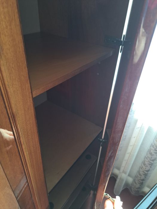 Меблева стінка полірована