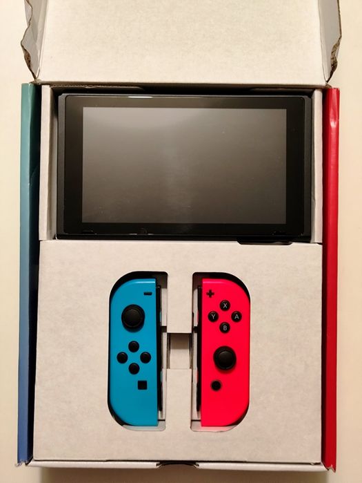 Nintendo Switch em excelente estado + ofertas + 2 anos de garantia