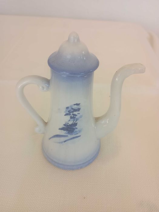 Peças de Cerâmica Decorativa – Pintura Azul