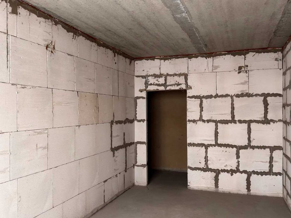 2-кіматна квартира 83 м² біля Парку Перемоги | Цегляний будинок, 2-контурний котел