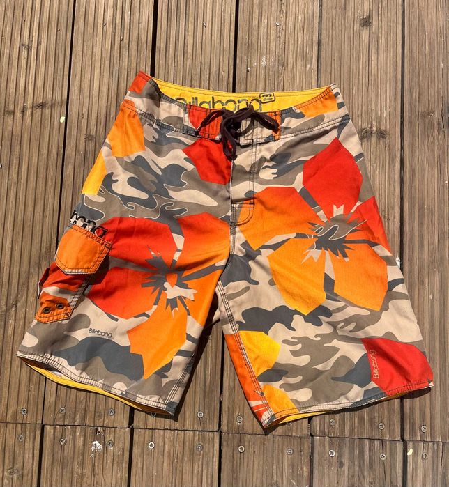 Calções BILLABONG tamanho M (30)