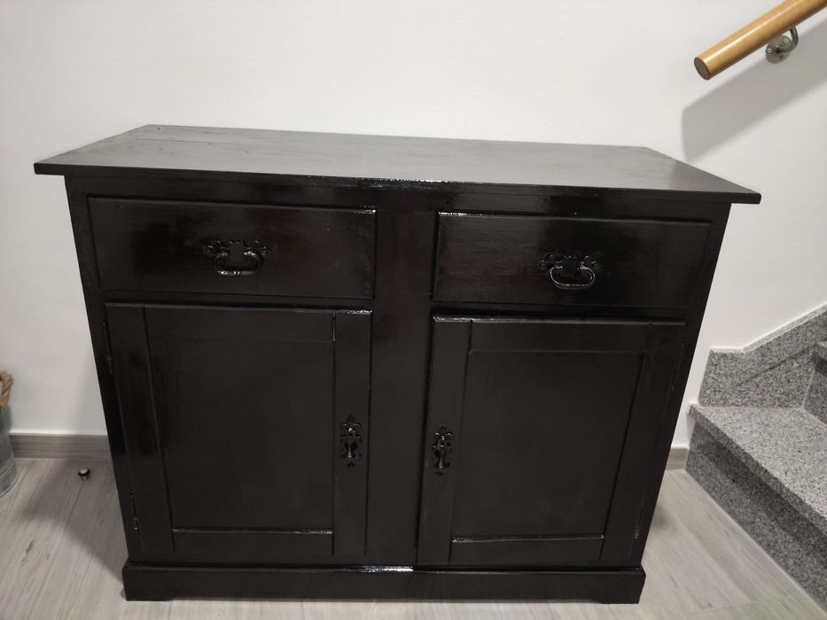 Movél em madeira como novo