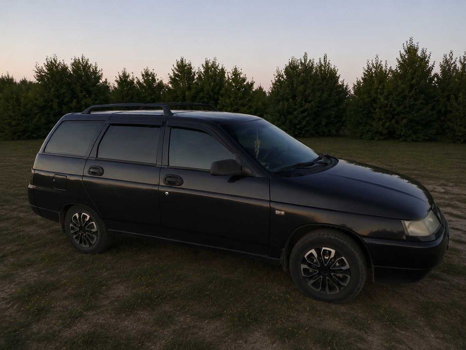 Автомобіль Лада 1111