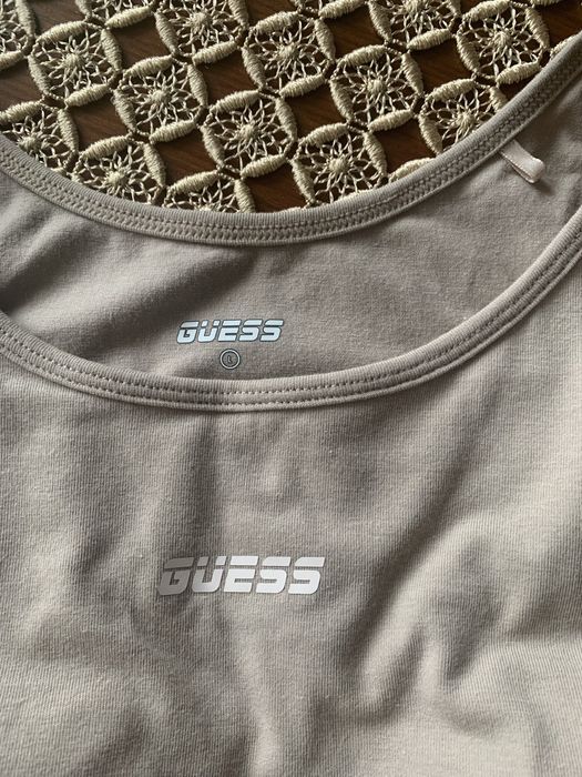 Guess stanik sportowy ( top) beżowy Kabro - active top rozmiar  L