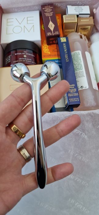 Fraser zestaw kosmetykow  burberry kors estee lauder  evo lom