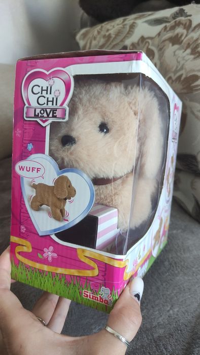 Цуценя ,щеня сальто Chi chi love,песик стрибає