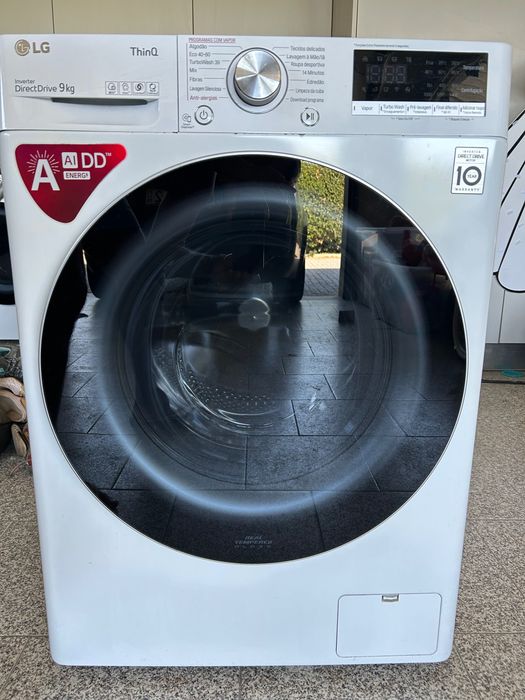 Máquina de lavar roupa LG 9Kg