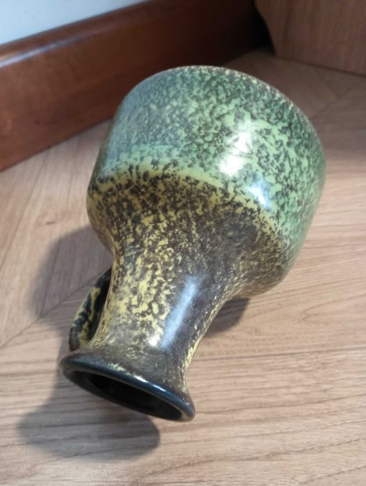 Wazon ceramiczny z uchem zielony Haldensleben