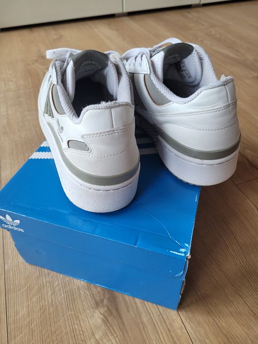Buty Adidas Forum Bold Stripes W r.  40 i 2/3.