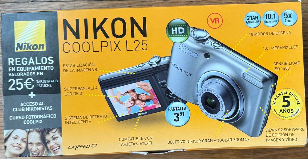 Máquina fotográfica digital Nikon Coolpix L25- como nova
