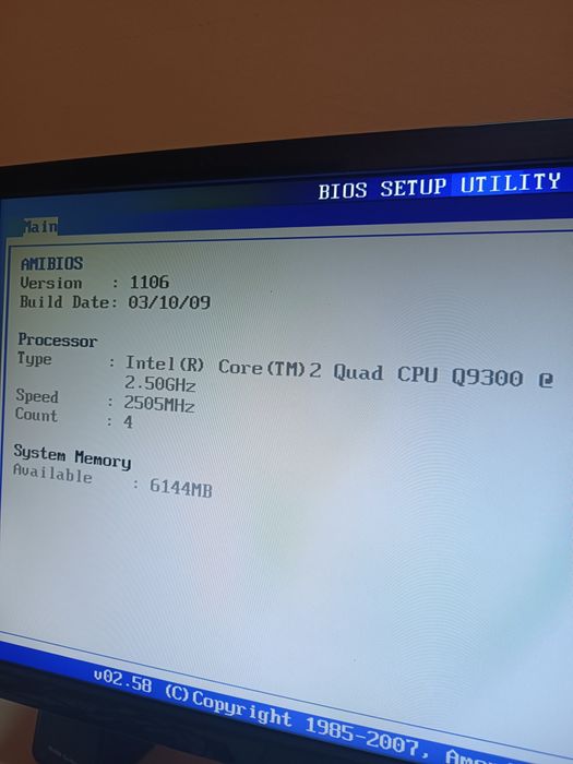 Motherboard Asus P5B-Plus Intel Q9300 6GB RAM Gráfica AMD