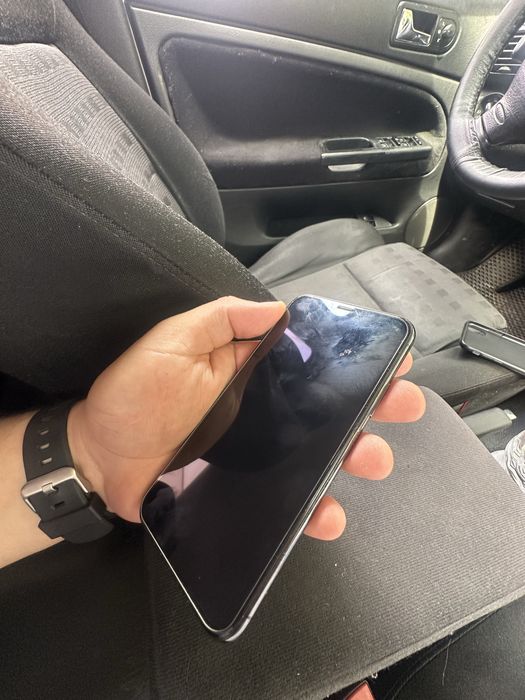 Iphone x 10 в гарному стані