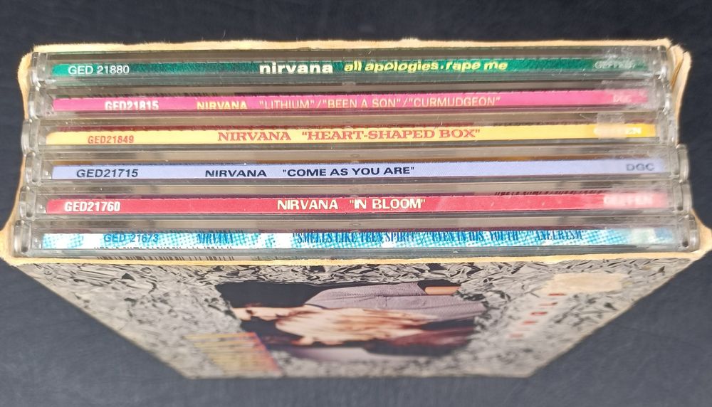 Nirvana, box de singles, edição limitada
