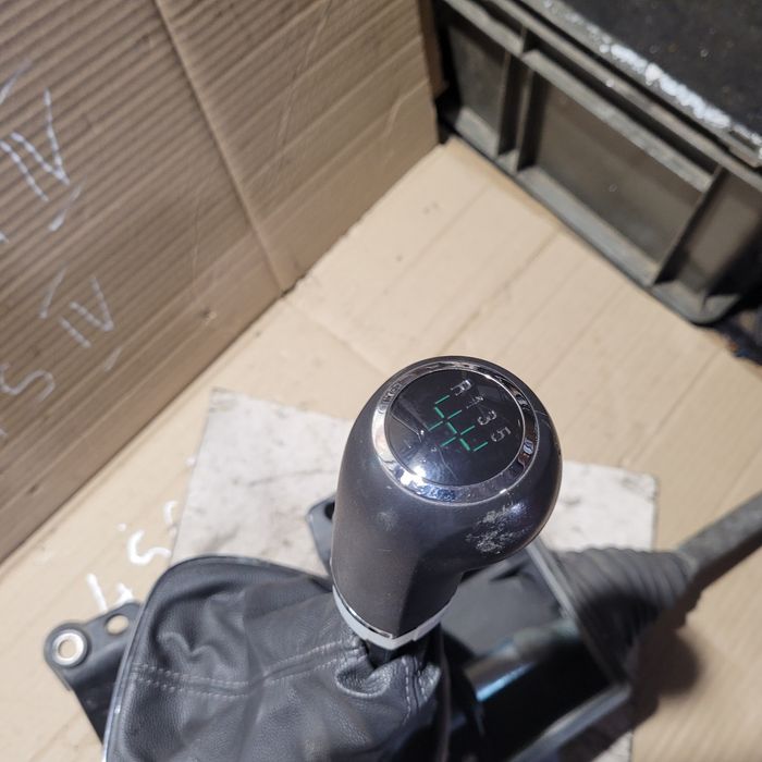 Lewarek wybierak zmiany biegów opel Corsa D 1.3CDTI 2008r