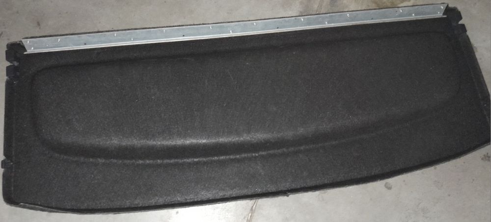 Tylna półka bagażnika - Opel Corsa D plus H7 żarówki i olej silnikowy