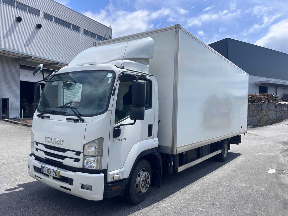Isuzu Forward F110.210