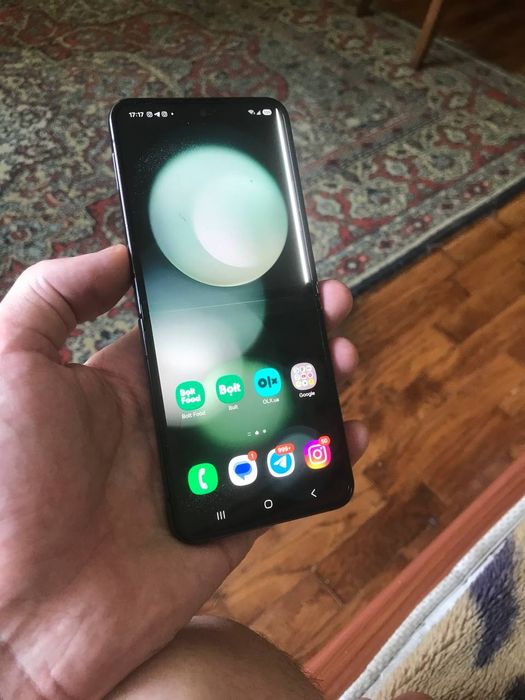 Samsung Z Flip 5