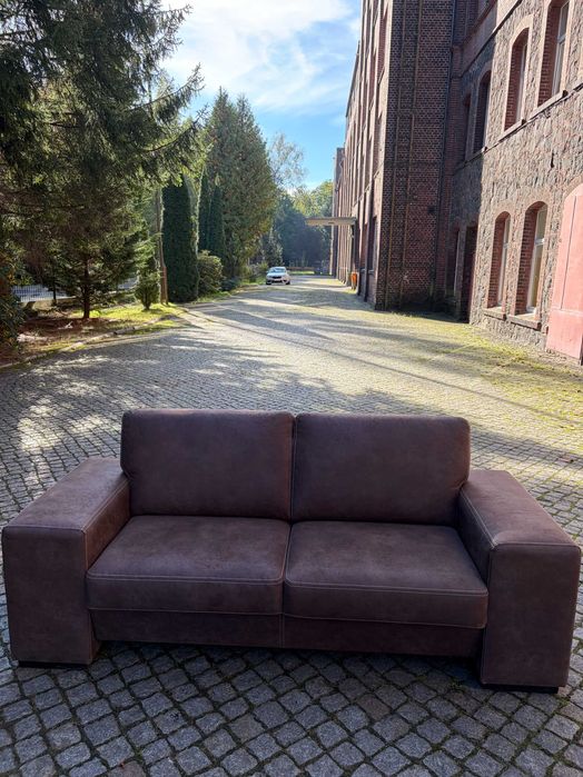Sprzedam używana sofa/brązowa