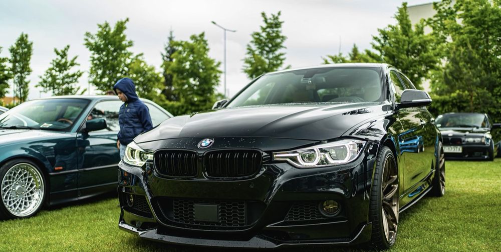 BMW Seria 3 F30 330xi LCI Salon Polska