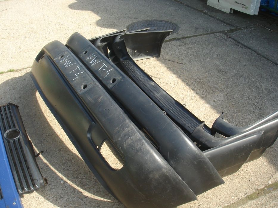 Zderzak przedni+ tylny VW T4