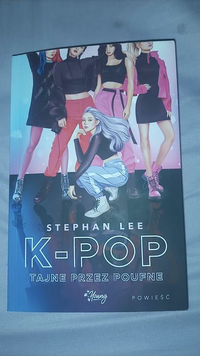 Książka K-pop Tajne przez poufne