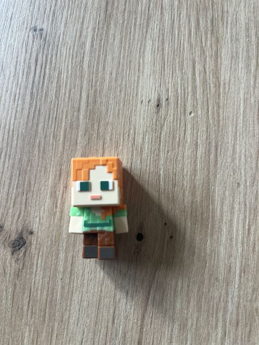 Kinder joy Alex Shulker Zombie figurki minecraft