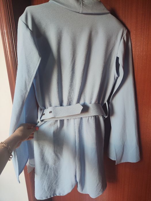 Macacão Azul Com Cinto