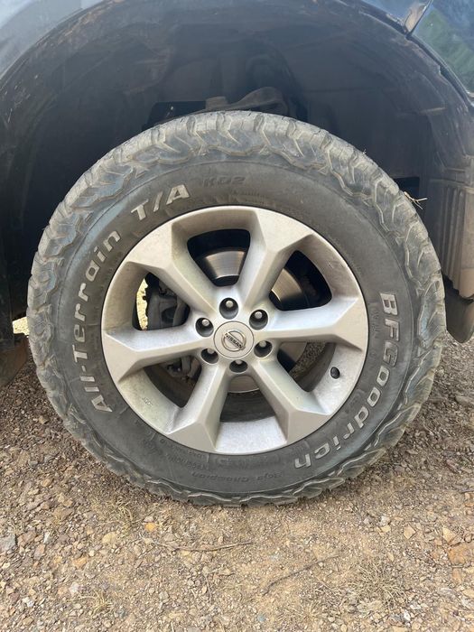 Nissan Navara D40 - 2009
