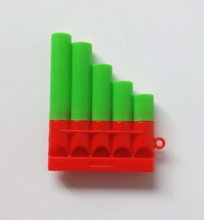 Harmónica plástica pequena