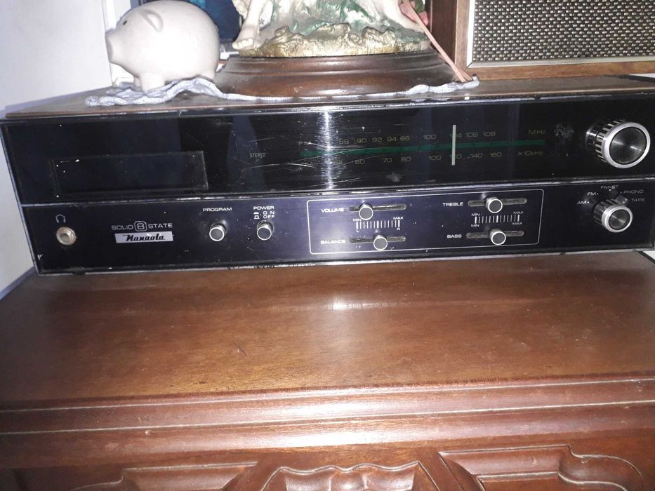 Radio cassete antigo