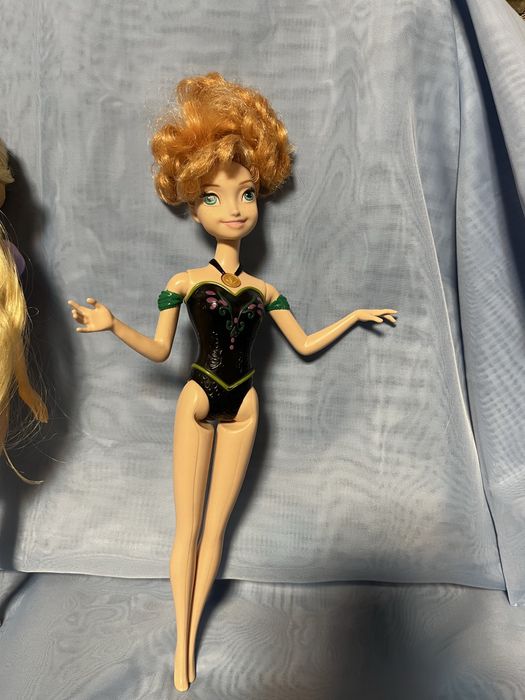 Анна,Рапунцель  .Дісней