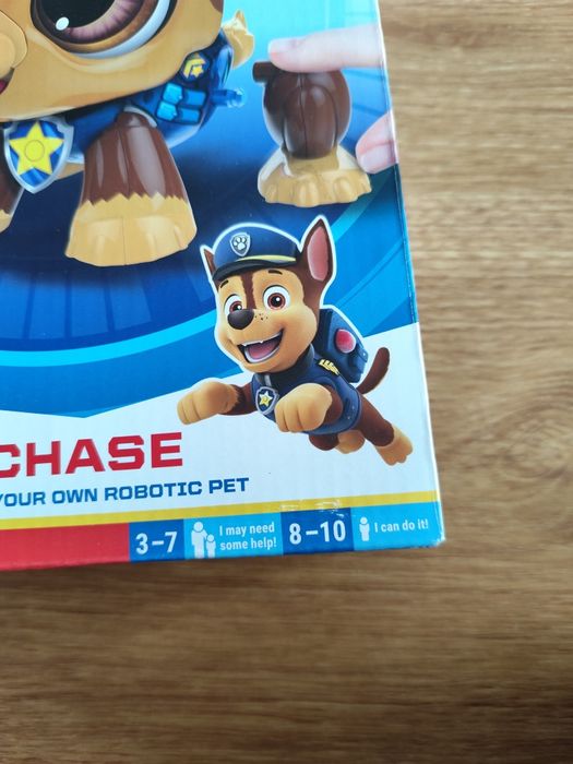 Robot interativo build a bot chase