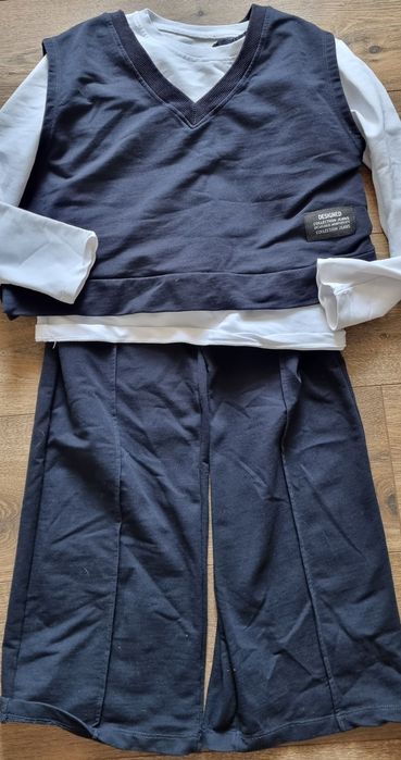 1. Шкільний одяг на дівчинку 9-11 років