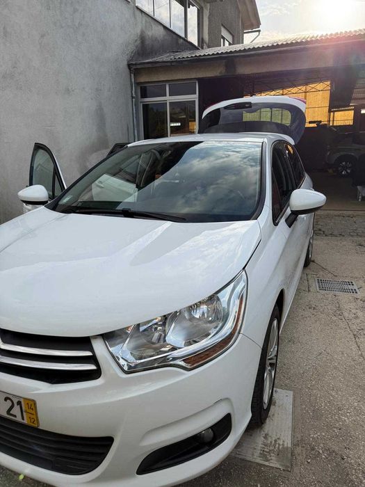 CITROËN C4 de garagem