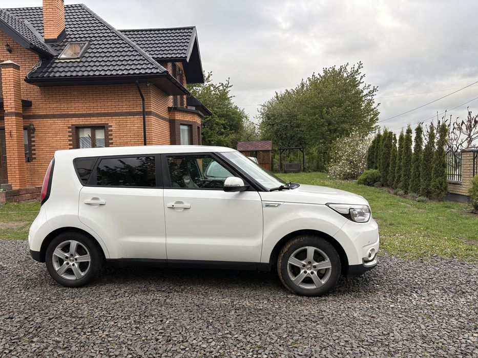 Kia Soul EV 2016
