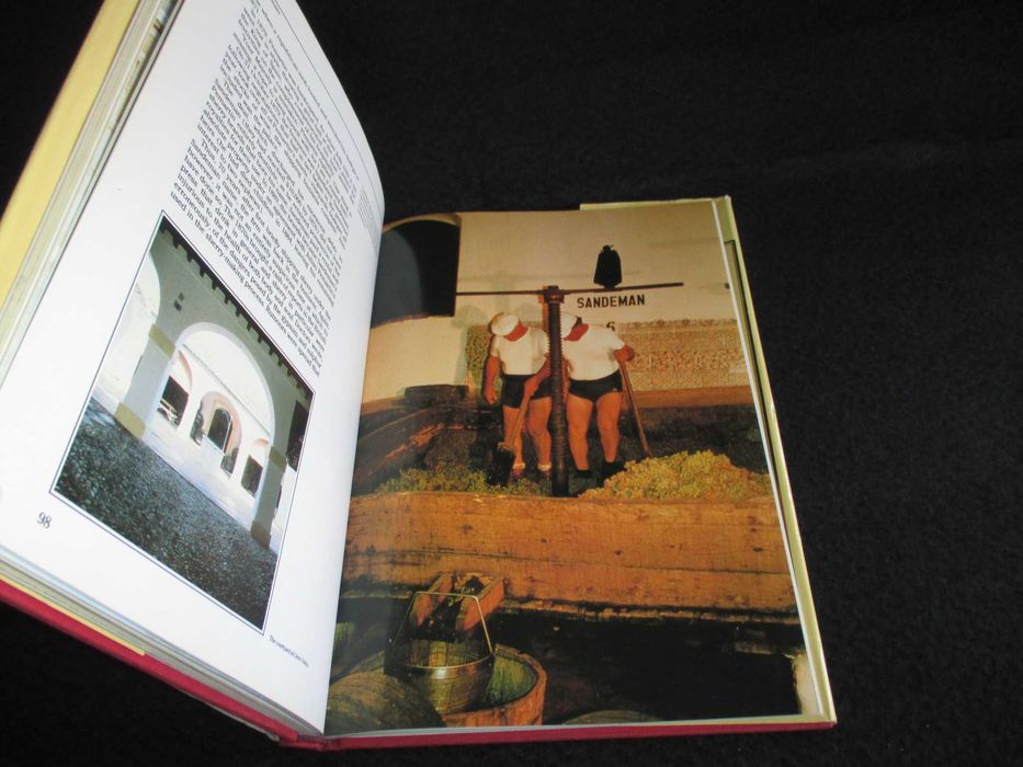 Livro Sandeman Two Hundred Years of Port and Sherry Ned Halley