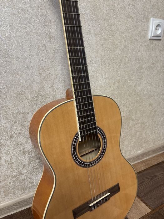 Класична гітара dream maker в комплекті з чохлом та гітарним тюнером