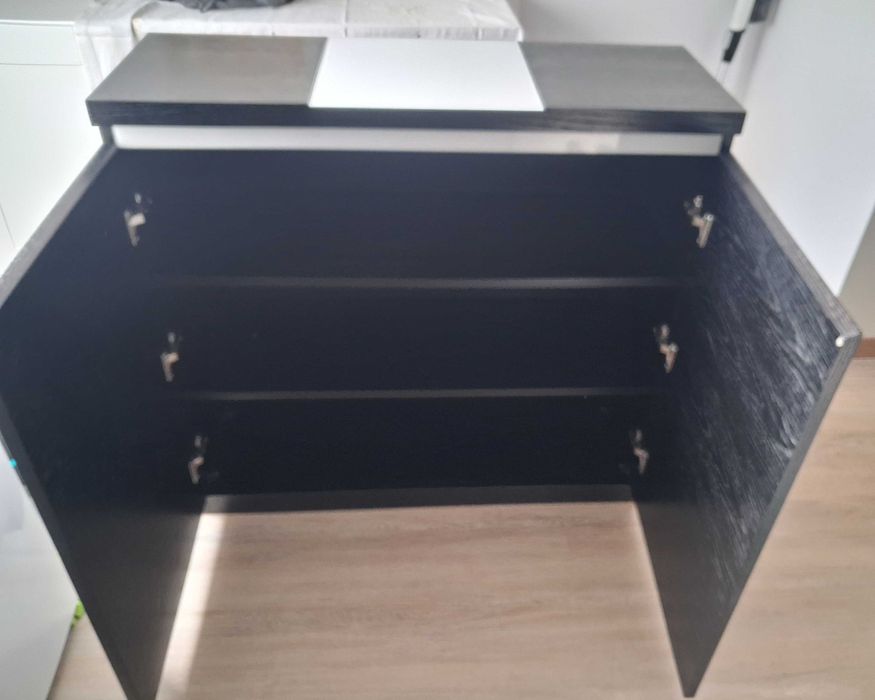 Vendo Aparador usado