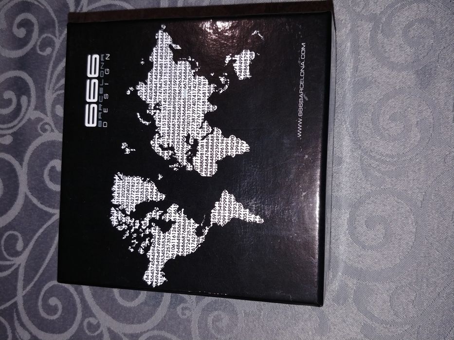 Relógio 666 Barcelona Design