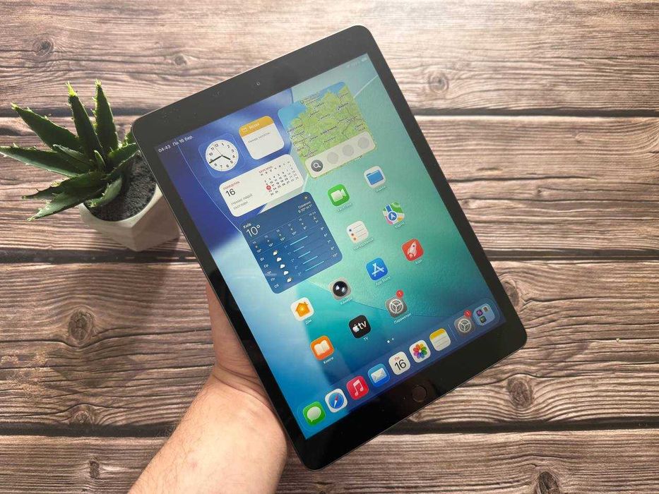 Ipad 8 128Gb 2020 Wifi Чудовий стан