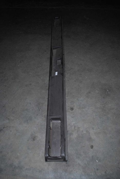 Zderzak 237,5 cm do kampera