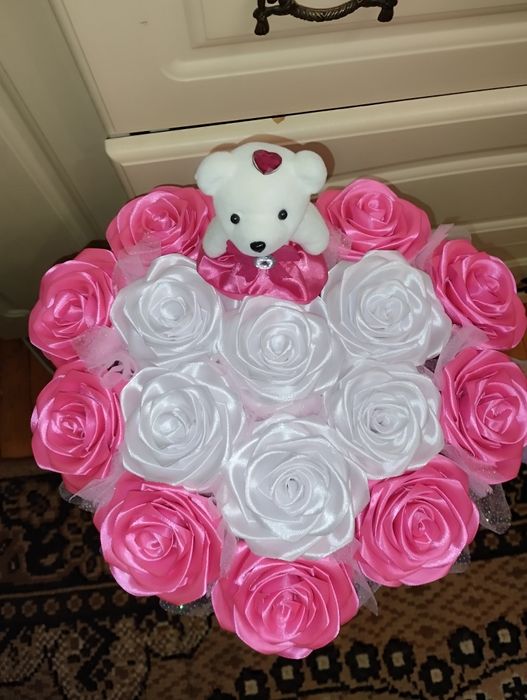 Букет на день закоханих з атласної стрічки